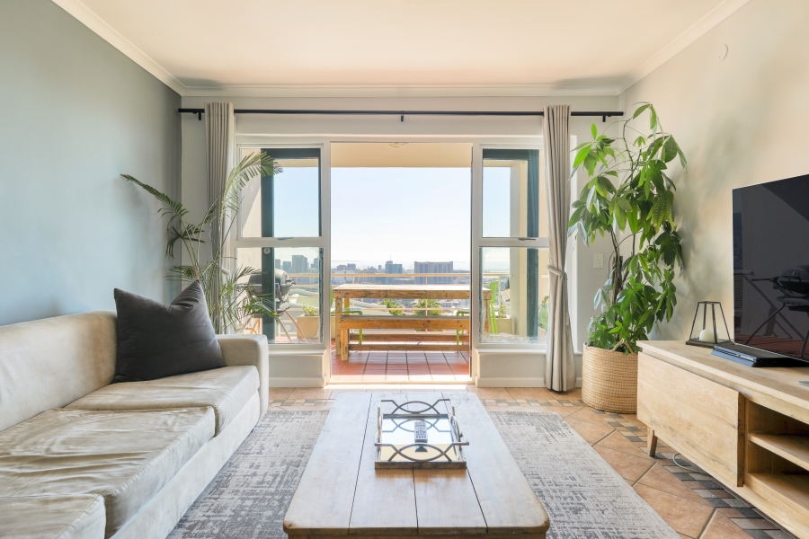 2 Bedroom Property for Sale in Vredehoek Western Cape